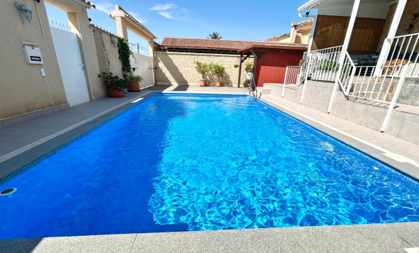 Resale - 3. Semi-detached house - Torrevieja - Costa Blanca South