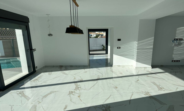 Herverkoop - 3. Halfvrijstaand huis - Rojales - Costa Blanca Zuid