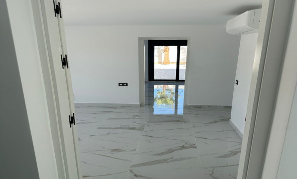 Herverkoop - 3. Halfvrijstaand huis - Rojales - Costa Blanca Zuid