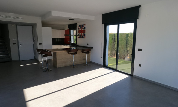 Herverkoop - 3. Halfvrijstaand huis - Algorfa - Costa Blanca Zuid