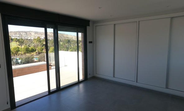 Herverkoop - 3. Halfvrijstaand huis - Algorfa - Costa Blanca Zuid