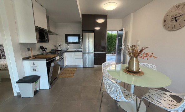 Reventa - 1. Apartamento / piso - Pilar de la Horadada - Costa Blanca Sur