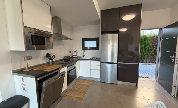 Reventa - 1. Apartamento / piso - Pilar de la Horadada - Costa Blanca Sur