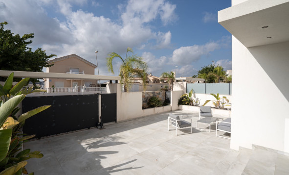 Herverkoop - 3. Halfvrijstaand huis - Rojales - Costa Blanca Zuid