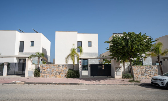 Herverkoop - 3. Halfvrijstaand huis - Rojales - Costa Blanca Zuid