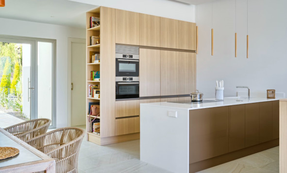 Herverkoop - 3. Halfvrijstaand huis - Las Colinas Golf and Country Club - Costa Blanca Zuid