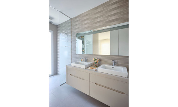 Herverkoop - 3. Halfvrijstaand huis - Las Colinas Golf and Country Club - Costa Blanca Zuid