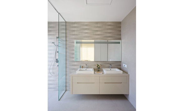 Herverkoop - 3. Halfvrijstaand huis - Las Colinas Golf and Country Club - Costa Blanca Zuid