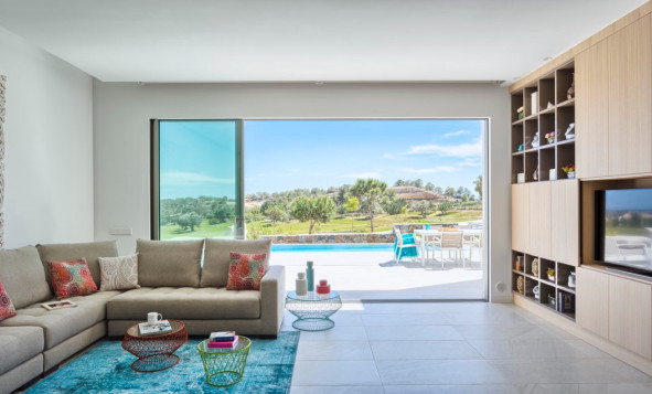 Herverkoop - 3. Halfvrijstaand huis - Las Colinas Golf and Country Club - Costa Blanca Zuid