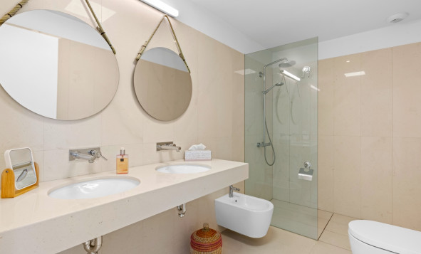 Resale - 1. Apartment / flat - Torrevieja - Costa Blanca South