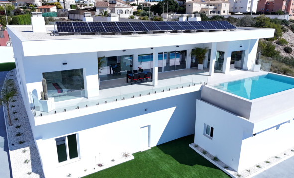 Herverkoop - 3. Halfvrijstaand huis - La Marina - Costa Blanca Noord