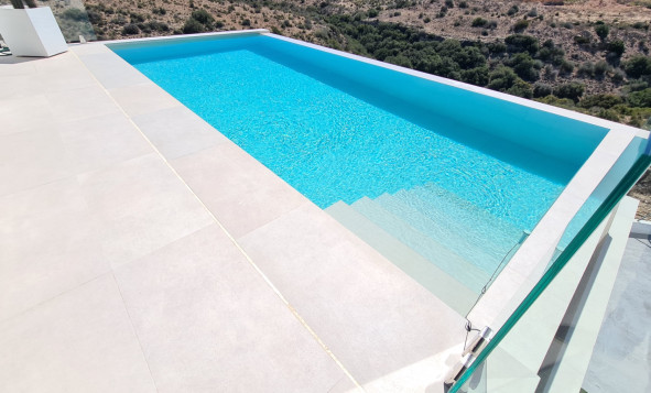 Herverkoop - 3. Halfvrijstaand huis - La Marina - Costa Blanca Noord