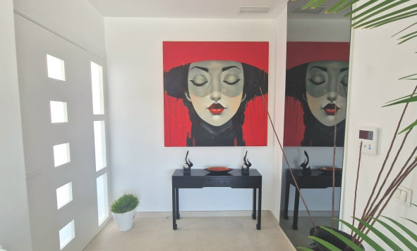 Herverkoop - 3. Halfvrijstaand huis - La Marina - Costa Blanca Noord