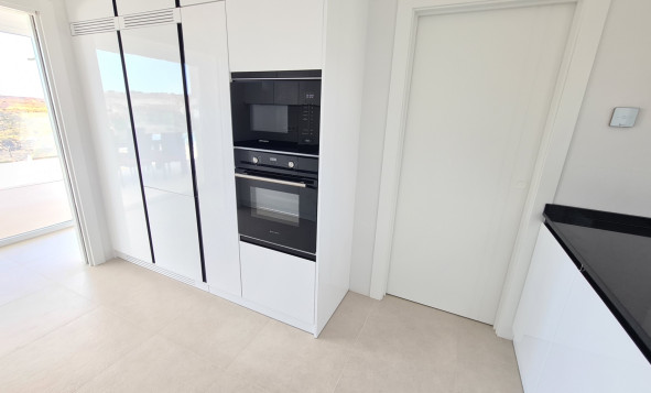 Herverkoop - 3. Halfvrijstaand huis - La Marina - Costa Blanca Noord