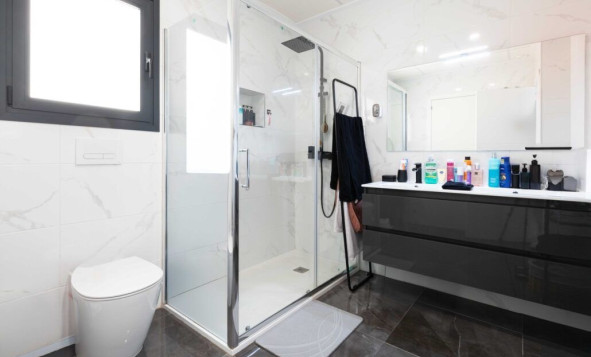 Herverkoop - 3. Halfvrijstaand huis - Los Montesinos - Costa Blanca Zuid