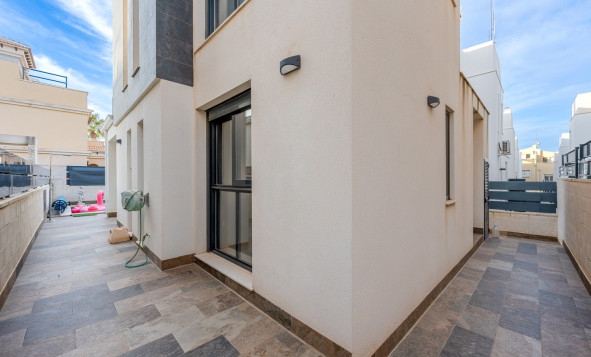 Herverkoop - 3. Halfvrijstaand huis - Orihuela Costa - Costa Blanca Zuid