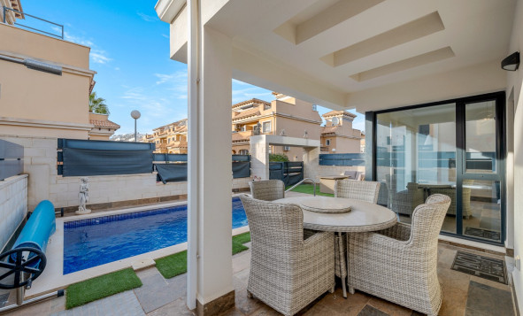 Herverkoop - 3. Halfvrijstaand huis - Orihuela Costa - Costa Blanca Zuid