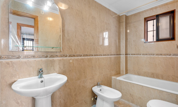 Resale - 1. Apartment / flat - Daya Vieja - Costa Blanca South