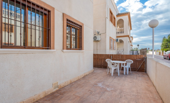 Resale - 1. Apartment / flat - Daya Vieja - Costa Blanca South