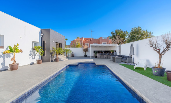 Reventa - 3. Casa pareada - Ciudad Quesada - Costa Blanca Sur