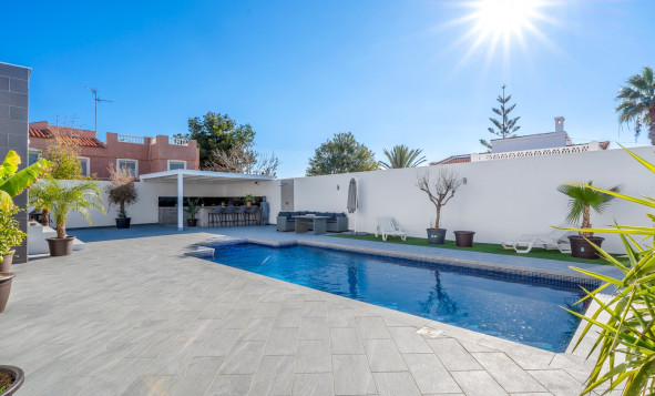 Reventa - 3. Casa pareada - Ciudad Quesada - Costa Blanca Sur