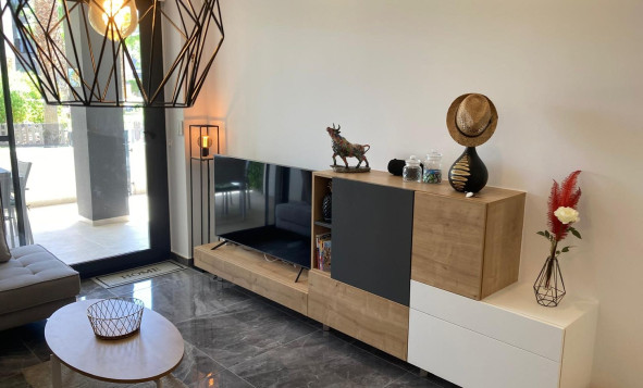 Resale - 1. Apartment / flat - Orihuela Costa - Costa Blanca South