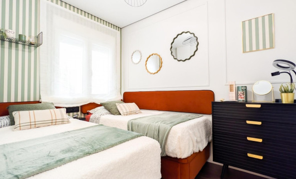 Resale - 1. Apartment / flat - Torrevieja - Costa Blanca South