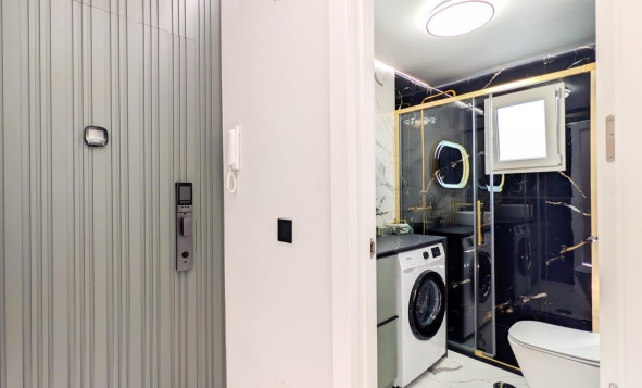 Resale - 1. Apartment / flat - Torrevieja - Costa Blanca South