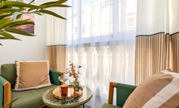 Resale - 1. Apartment / flat - Torrevieja - Costa Blanca South