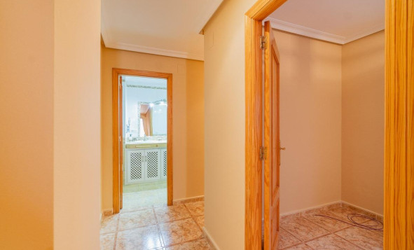 Herverkoop - 1. Appartement / flat - Torrevieja - Costa Blanca Zuid