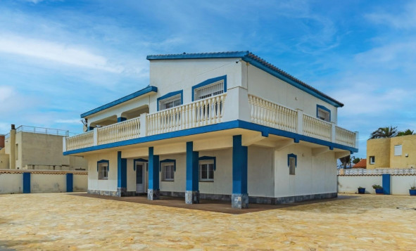 Herverkoop - 3. Halfvrijstaand huis - La Manga - Playa del Estacio