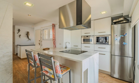 Herverkoop - 3. Halfvrijstaand huis - La Manga - Playa del Estacio