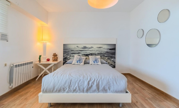 Herverkoop - 3. Halfvrijstaand huis - La Manga - Playa del Estacio