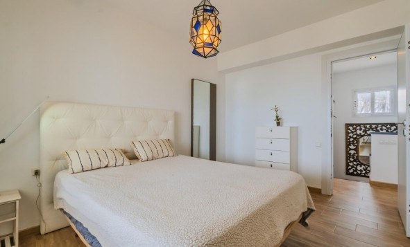 Herverkoop - 3. Halfvrijstaand huis - La Manga - Playa del Estacio