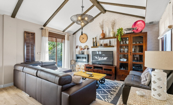 Resale - 3. Semi-detached house - Santa Pola - El Poble Llevanti