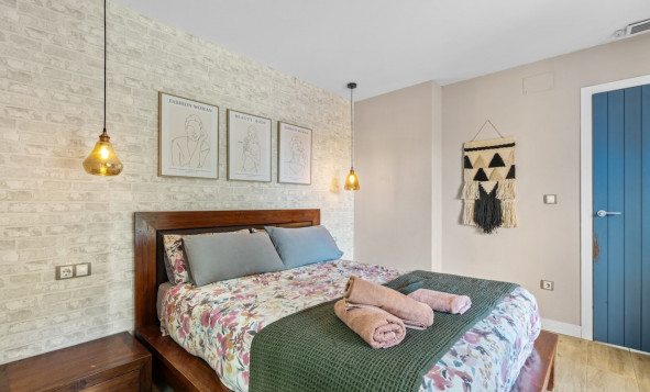 Resale - 3. Semi-detached house - Santa Pola - El Poble Llevanti