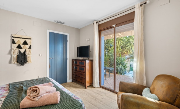 Resale - 3. Semi-detached house - Santa Pola - El Poble Llevanti