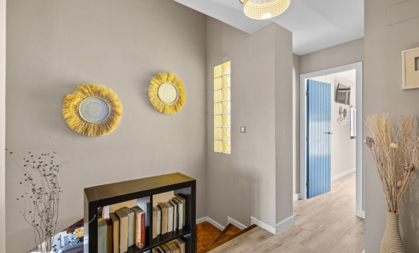 Resale - 3. Semi-detached house - Santa Pola - El Poble Llevanti