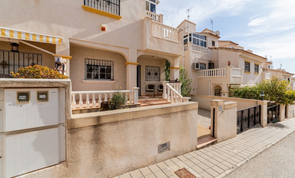 Herverkoop - 2. Town house / tussenwoning - Orihuela Costa - Costa Blanca Zuid