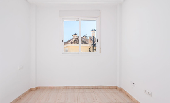 Resale - 1. Apartment / flat - Cabo Roig - Costa Blanca South