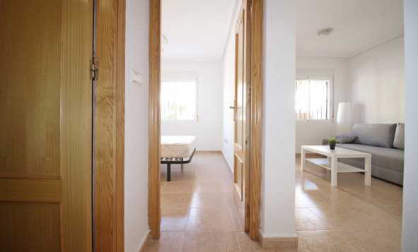 Reventa - 1. Apartamento / piso - Playa Flamenca - Costa Blanca Sur