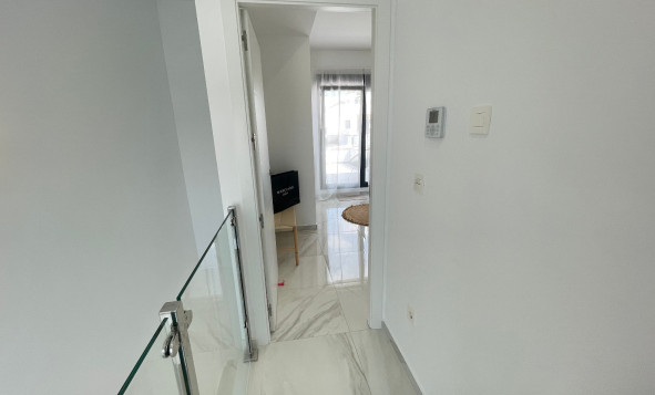 Herverkoop - 3. Halfvrijstaand huis - Benijofar - Costa Blanca Zuid