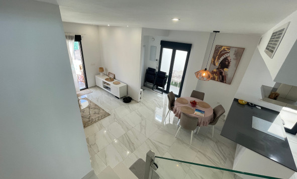 Herverkoop - 3. Halfvrijstaand huis - Benijofar - Costa Blanca Zuid