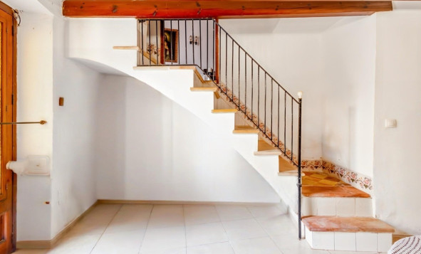 Herverkoop - 3. Halfvrijstaand huis - Andratx - Mallorca