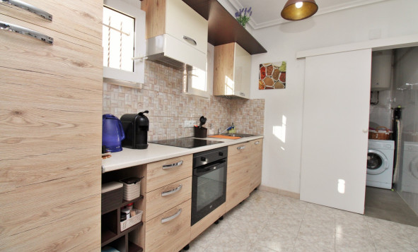 Herverkoop - 1. Appartement / flat - Playa Flamenca - Costa Blanca Zuid