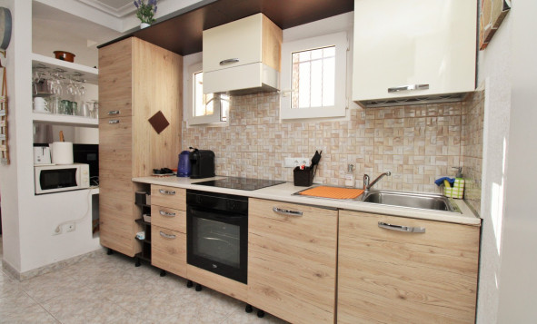 Herverkoop - 1. Appartement / flat - Playa Flamenca - Costa Blanca Zuid