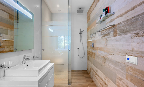 Herverkoop - 1. Appartement / flat - Las Colinas Golf - Costa Blanca Zuid