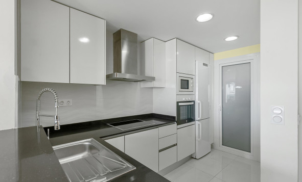 Resale - 1. Apartment / flat - Torrevieja - Costa Blanca South