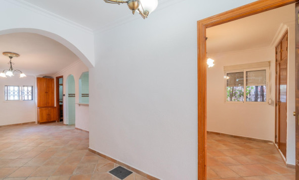 Herverkoop - 3. Halfvrijstaand huis - Torrevieja - Costa Blanca Zuid