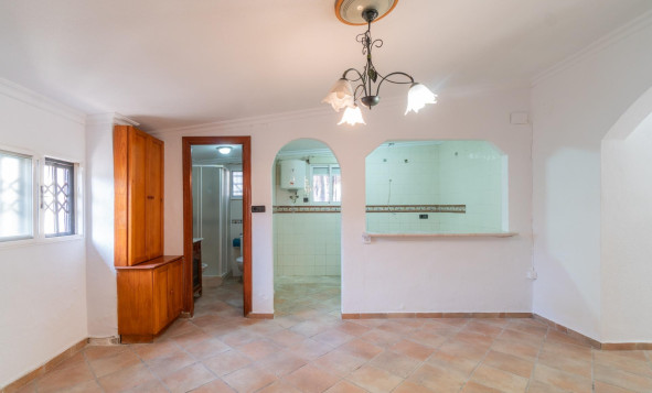 Herverkoop - 3. Halfvrijstaand huis - Torrevieja - Costa Blanca Zuid